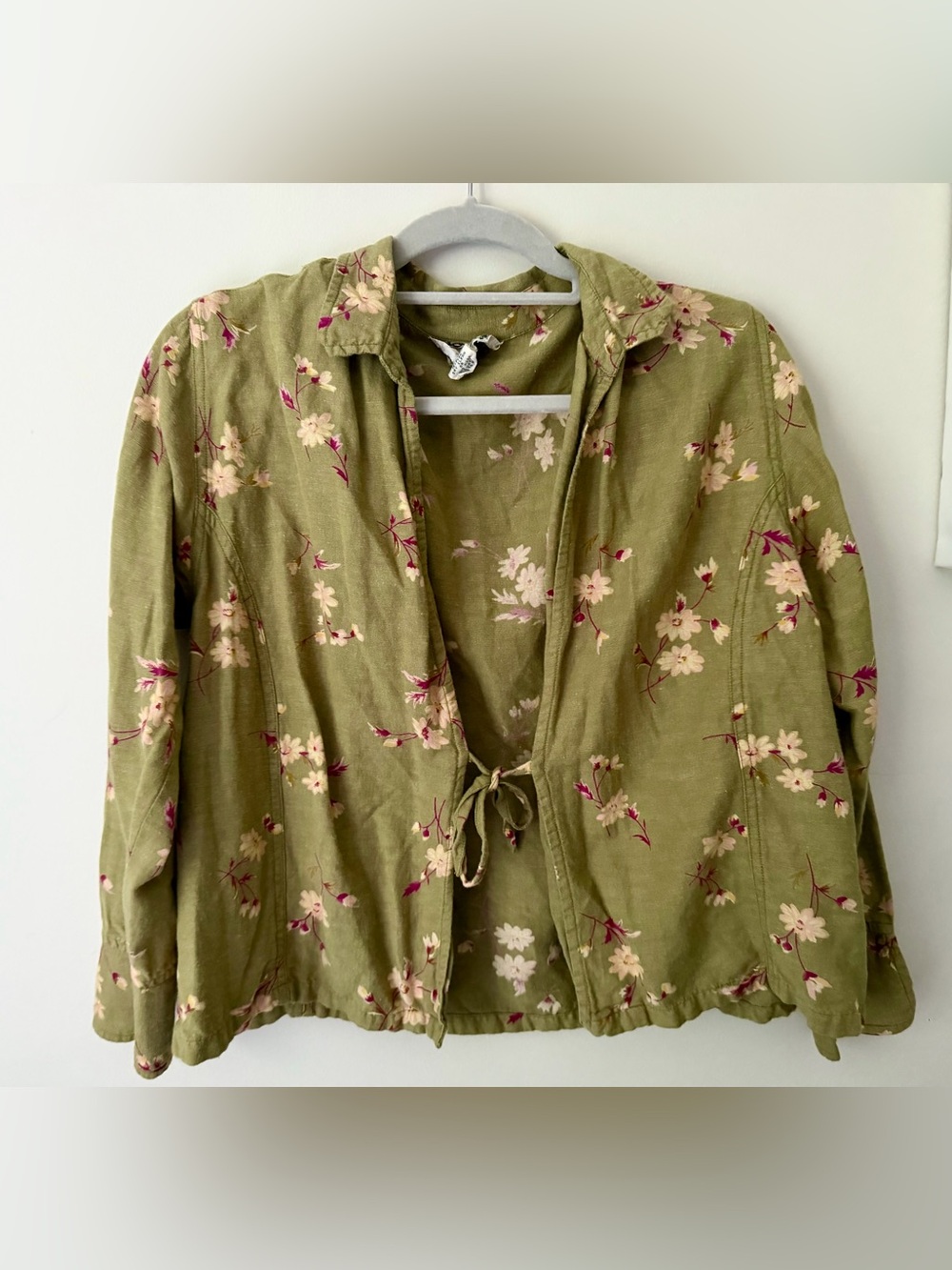 Vintage April Cornell Green Floral Tie—Front Top